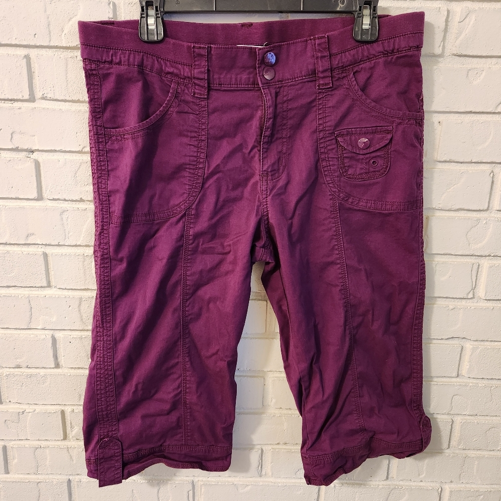 Lee Capris Size 12